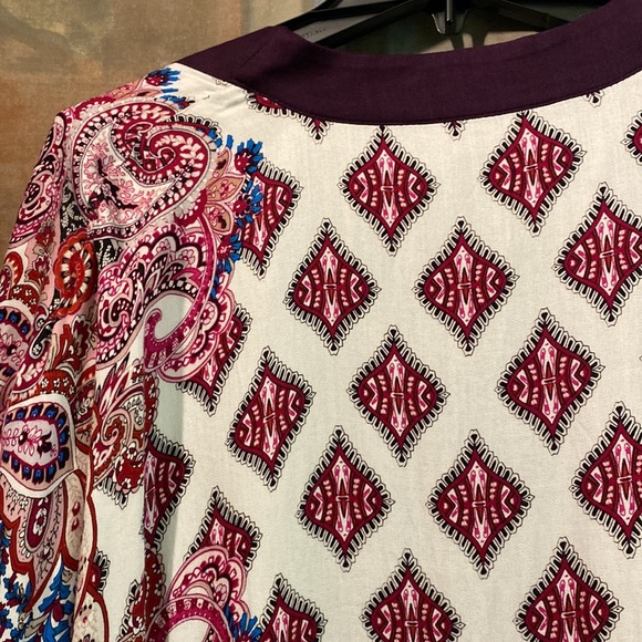 Chico’s patchwork multi print sleeveless cape - Picture 7 of 9